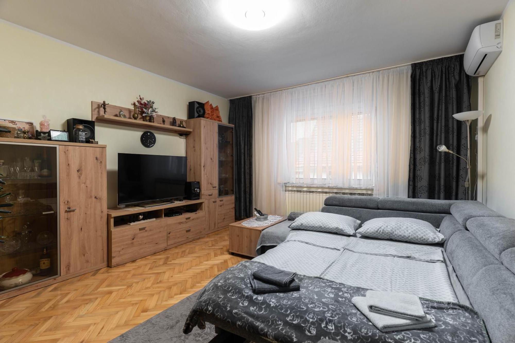 Cosy House - Home Base Maribor Exteriör bild